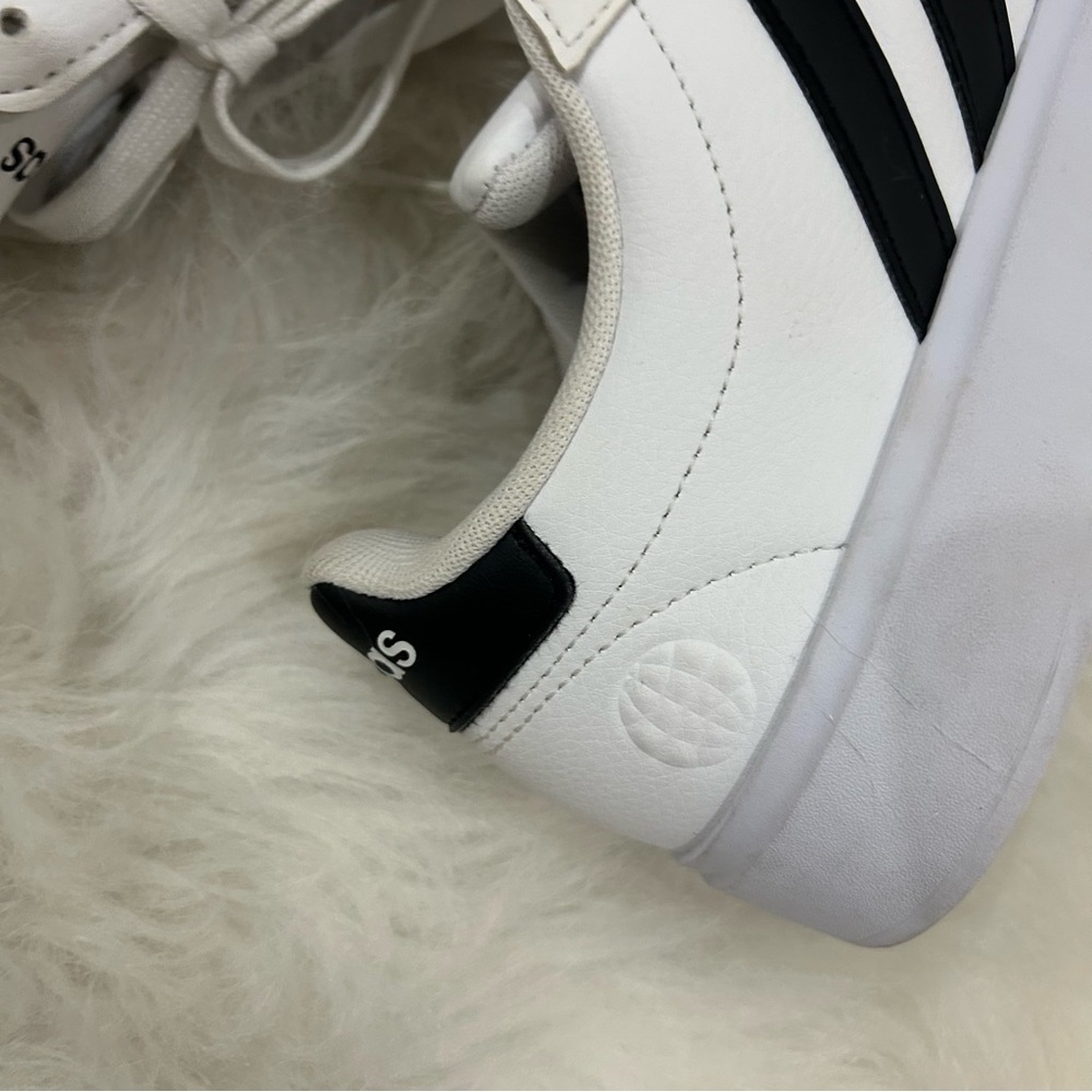 adidas Cloudfoam Comfort Sneakers – Women’s 7.5 - Picture 3 of 10